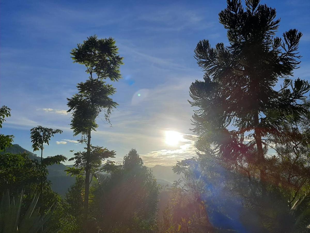 Pousada Sitio Rusticu'S โดมิงกอส มาร์ตินส์ ภายนอก รูปภาพ